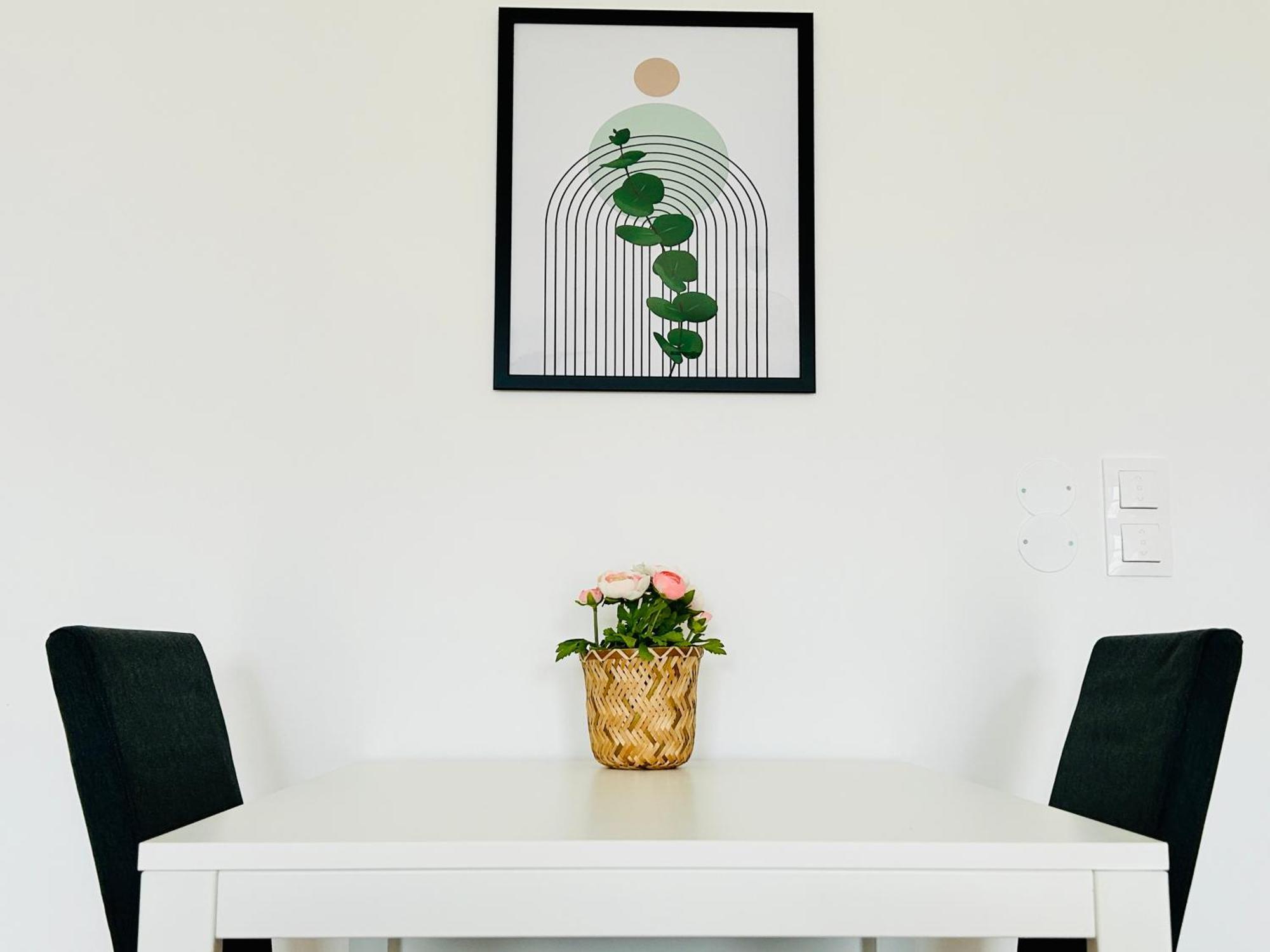 Modern Apartment With Balcony & Free Parking - Nearby Metro Wien Ngoại thất bức ảnh