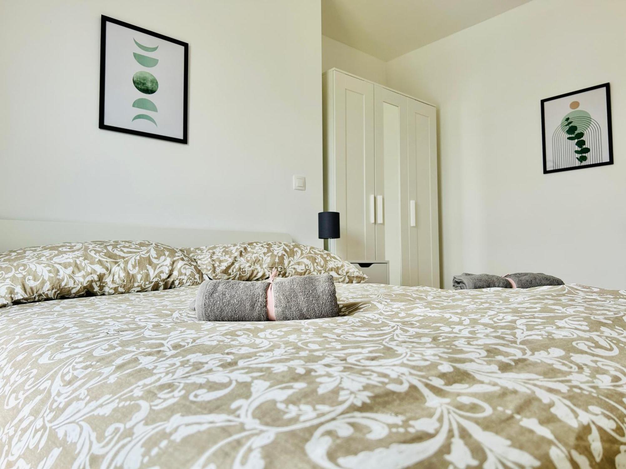 Modern Apartment With Balcony & Free Parking - Nearby Metro Wien Ngoại thất bức ảnh