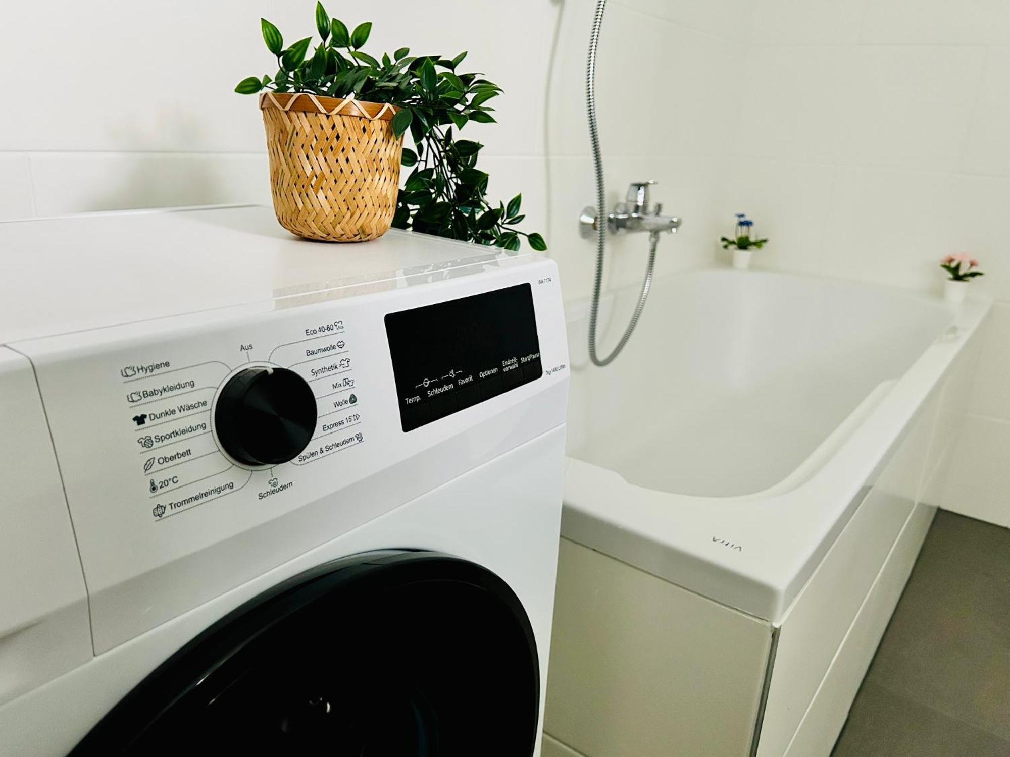 Modern Apartment With Balcony & Free Parking - Nearby Metro Wien Ngoại thất bức ảnh