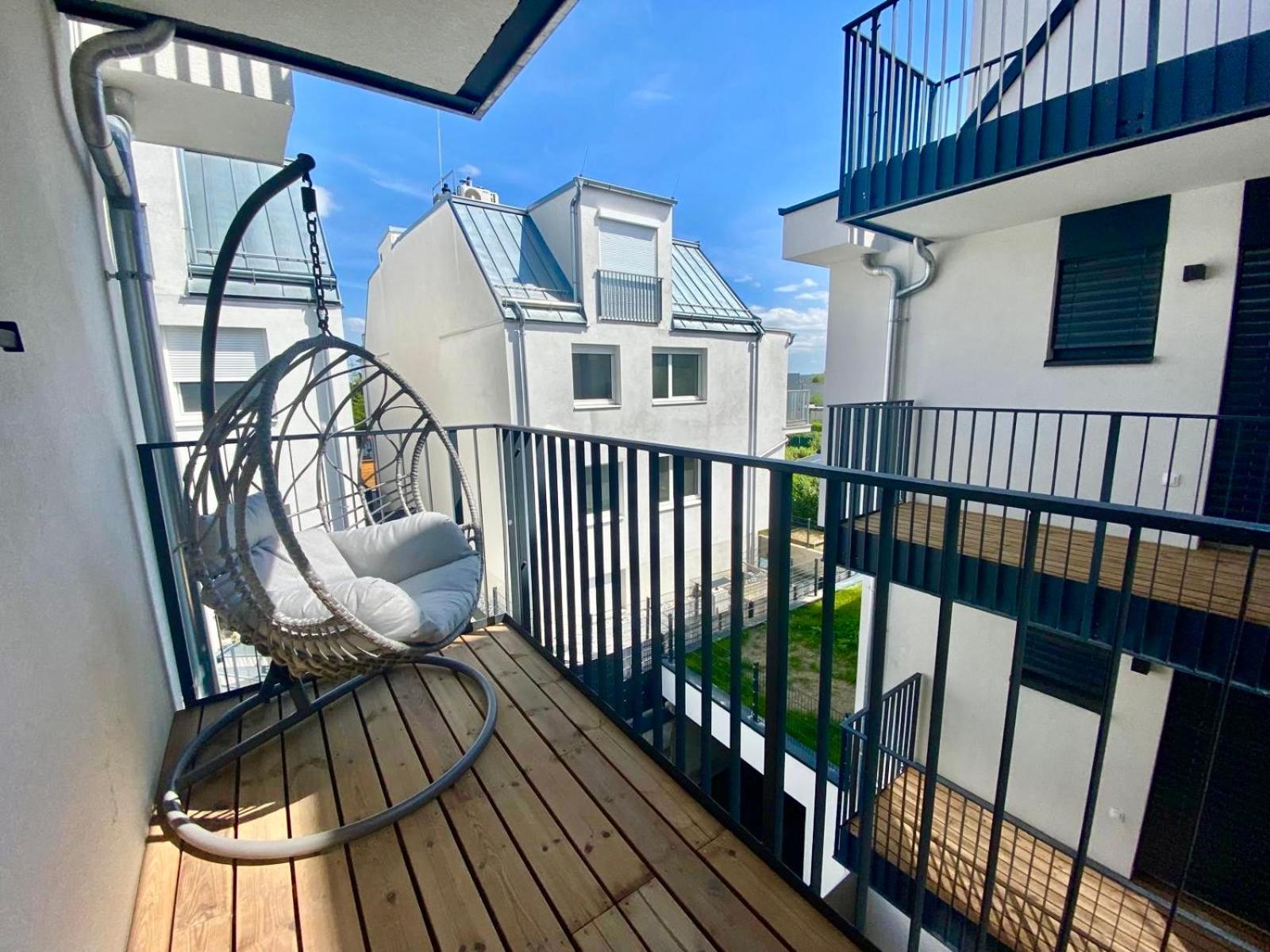 Modern Apartment With Balcony & Free Parking - Nearby Metro Wien Ngoại thất bức ảnh