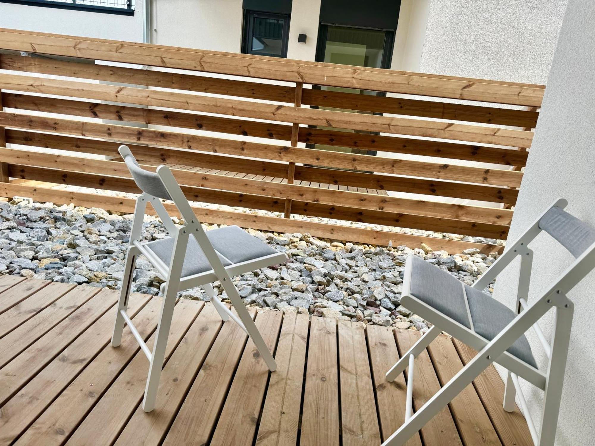 Modern Apartment With Balcony & Free Parking - Nearby Metro Wien Ngoại thất bức ảnh